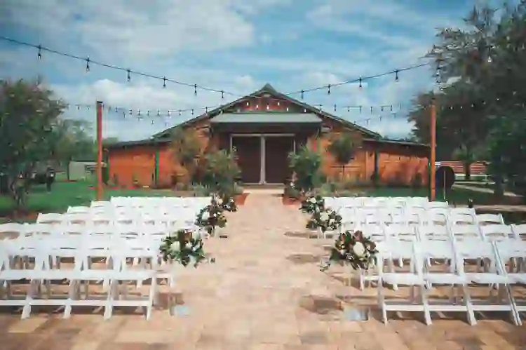 indoor and outdoor wedding spaces at Kelly Farm Events in St. Augustine FL