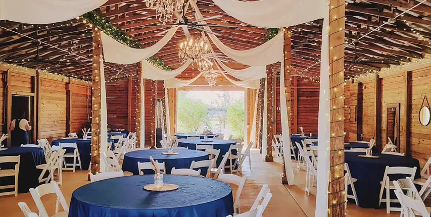 Peaceful outdoor wedding venue near Jacksonville FL